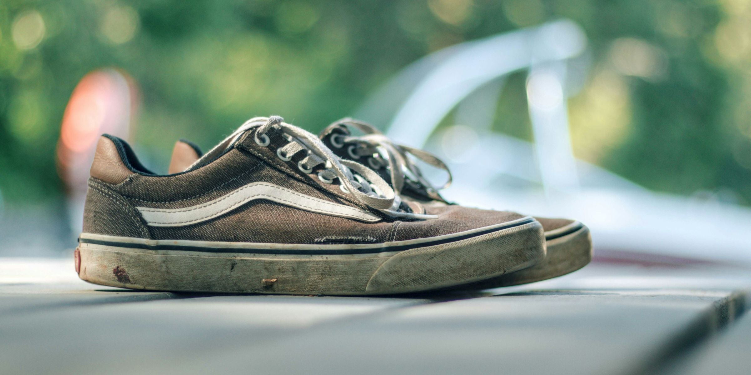 Stinkenden Schuh desinfizieren