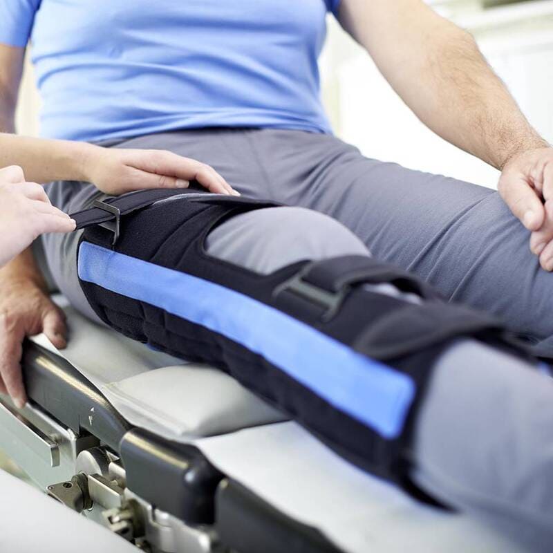 Fixierung Kniegelenk Orthese