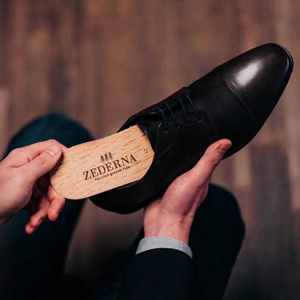 Schuheinlage aus Zedernholz kaufen