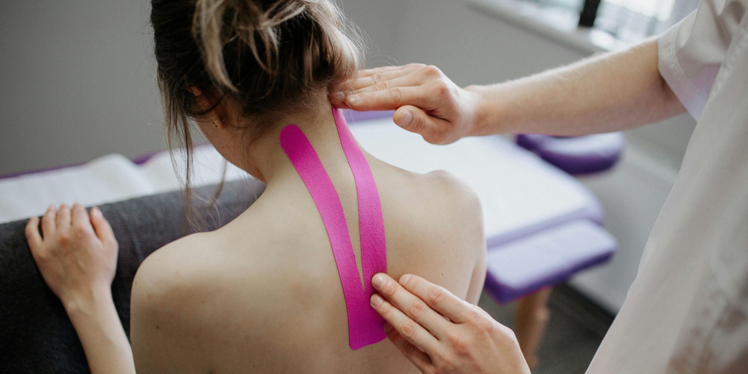 Taping bei Nackenschmerzen