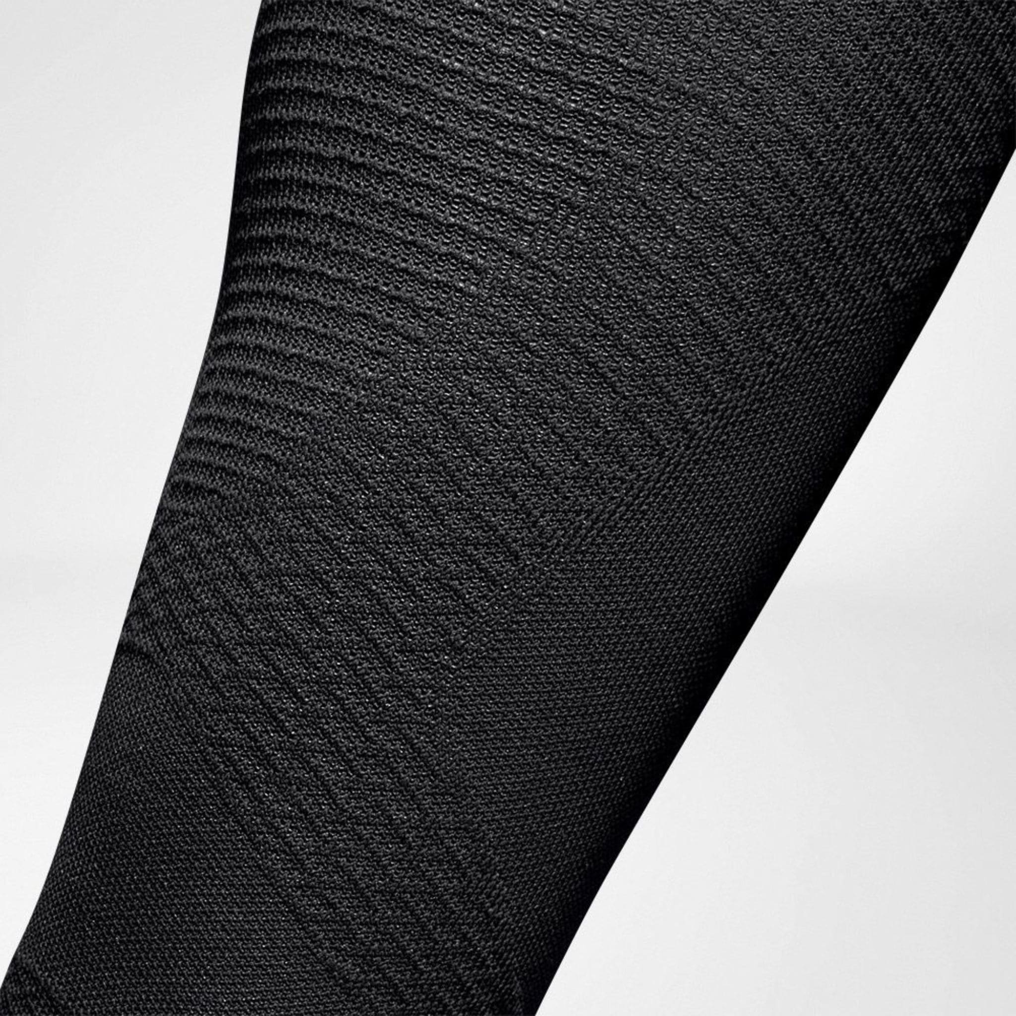 Dünne Laufsocken mit medizinisch wirksamer Kompression
