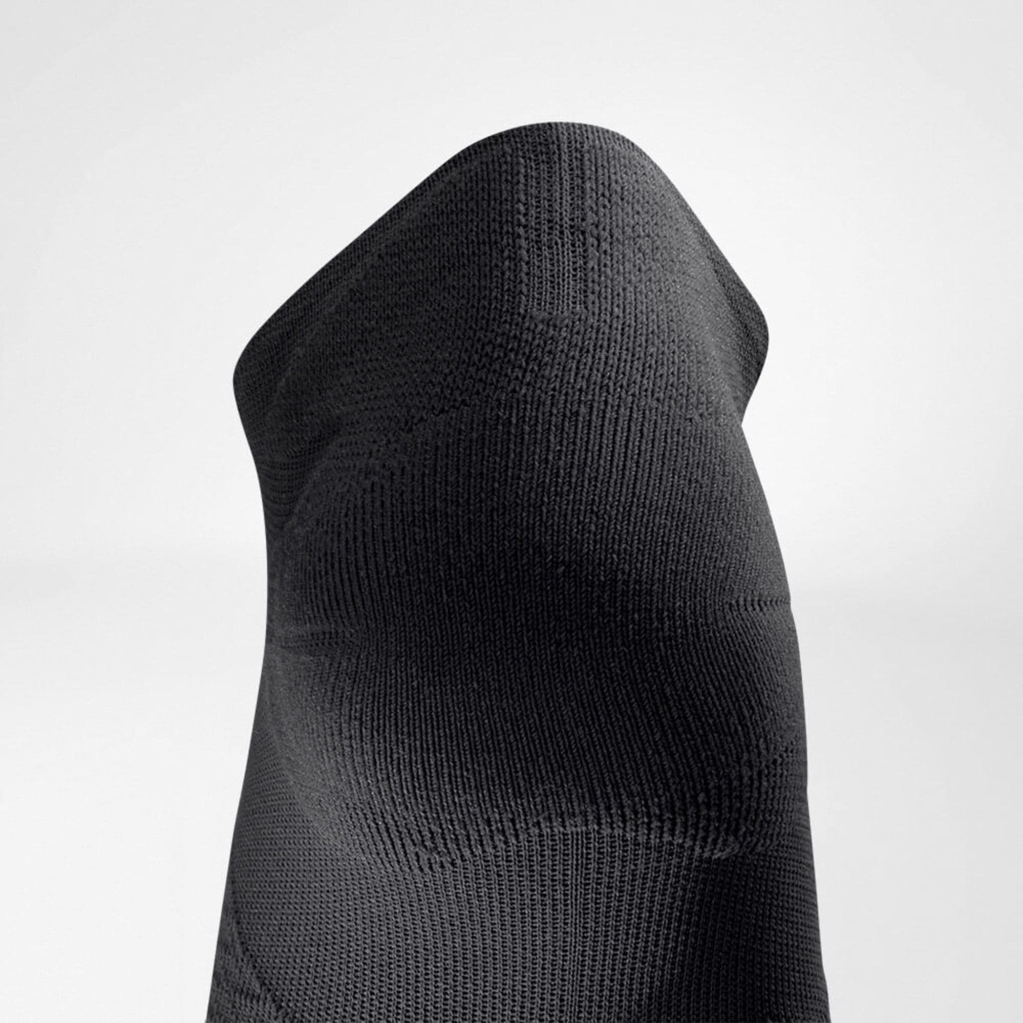 Dünne und kurze Sportsocken