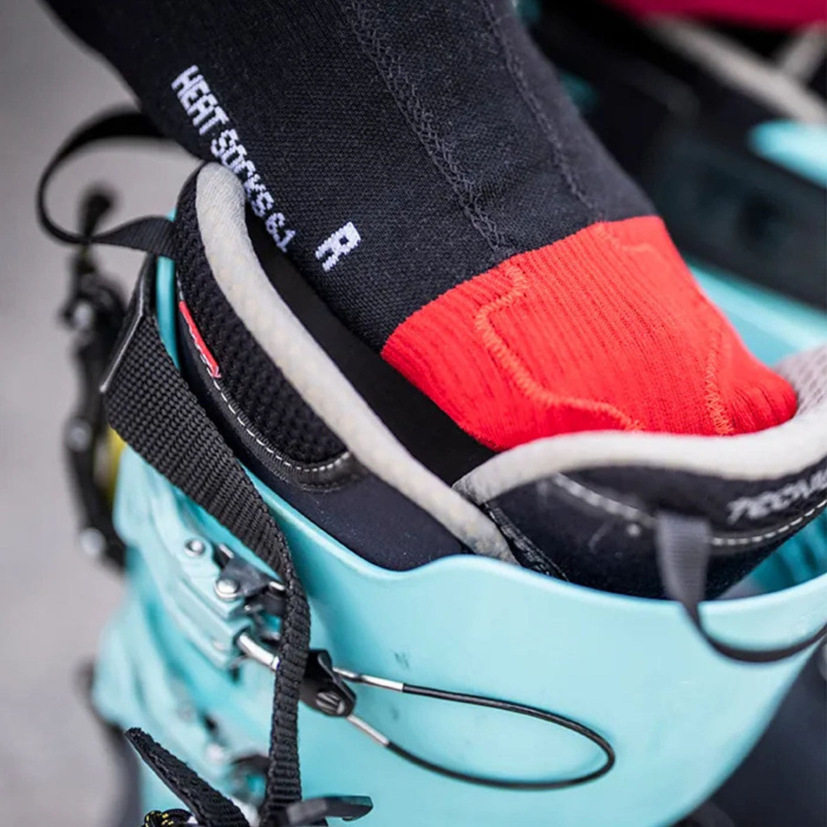 Heizsocke mit engem Race Skischuhe